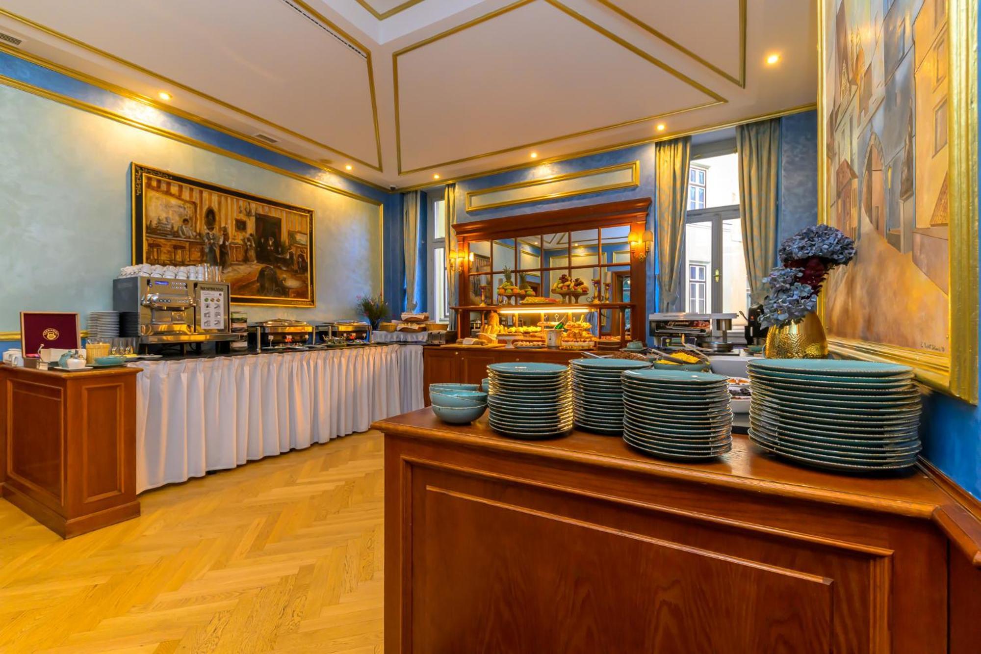 Hotel Kinsky Fountain Prague Luaran gambar