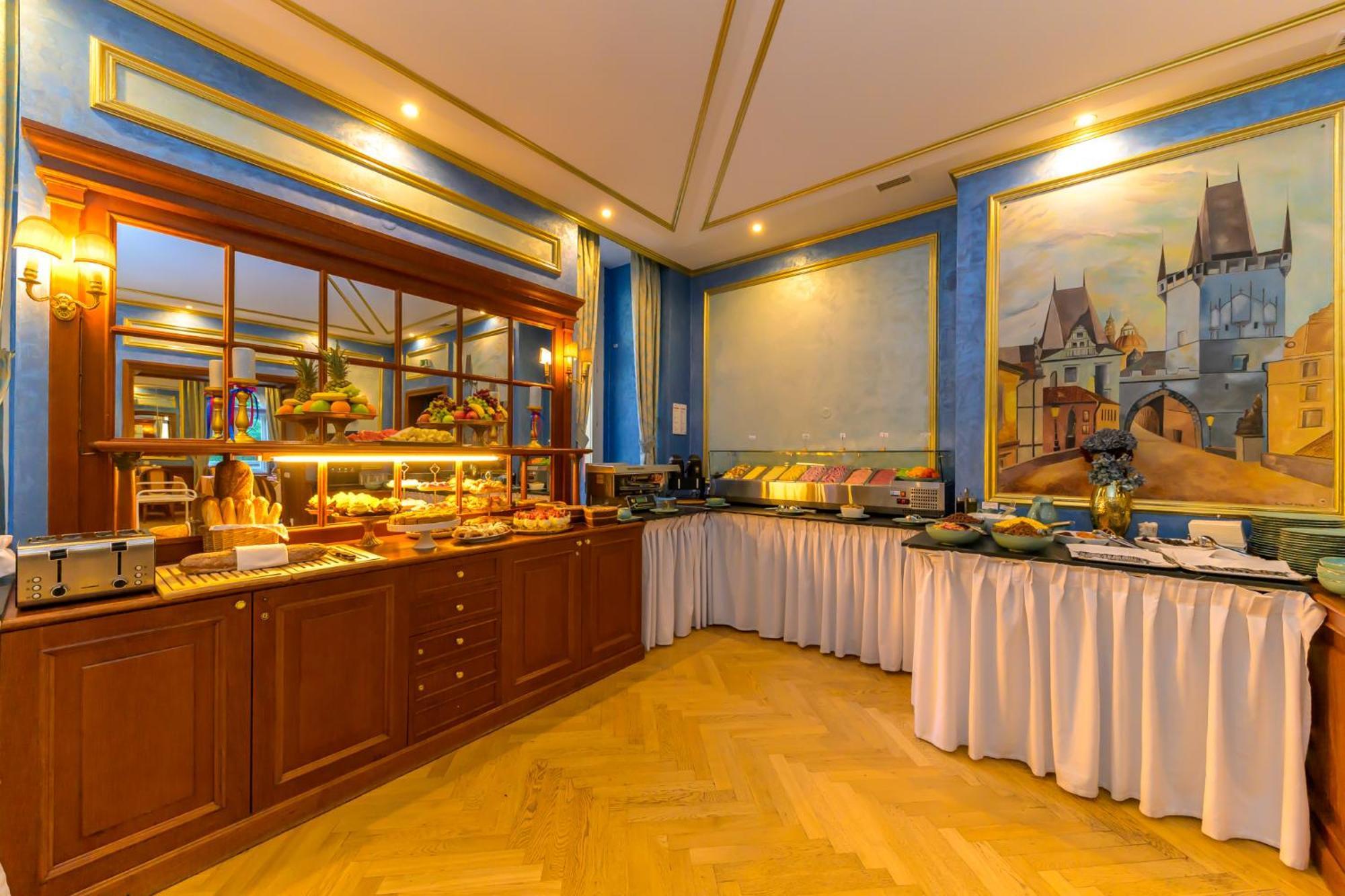 Hotel Kinsky Fountain Prague Luaran gambar