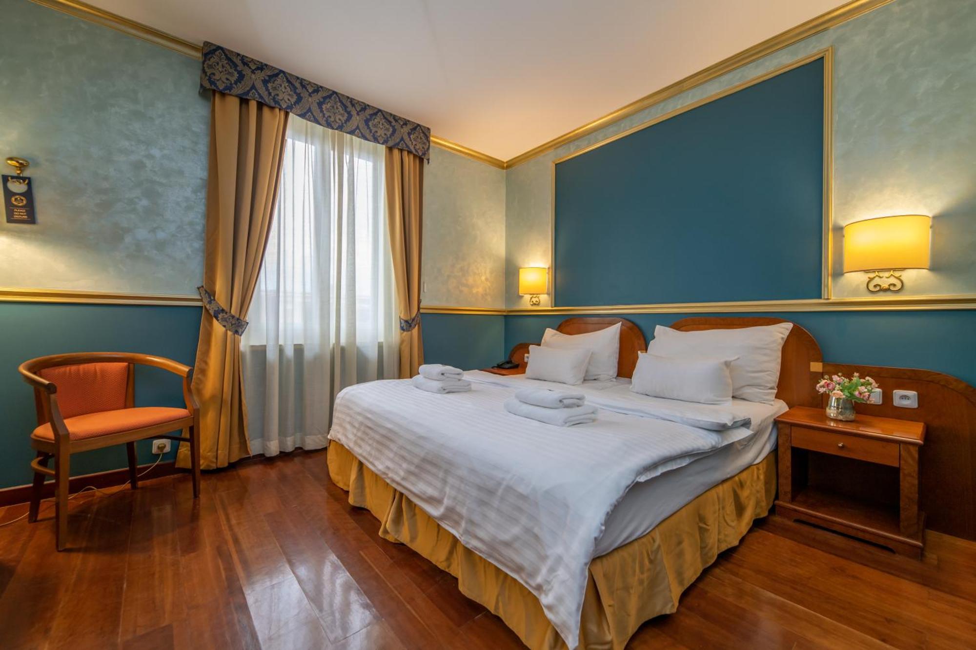 Hotel Kinsky Fountain Prague Luaran gambar