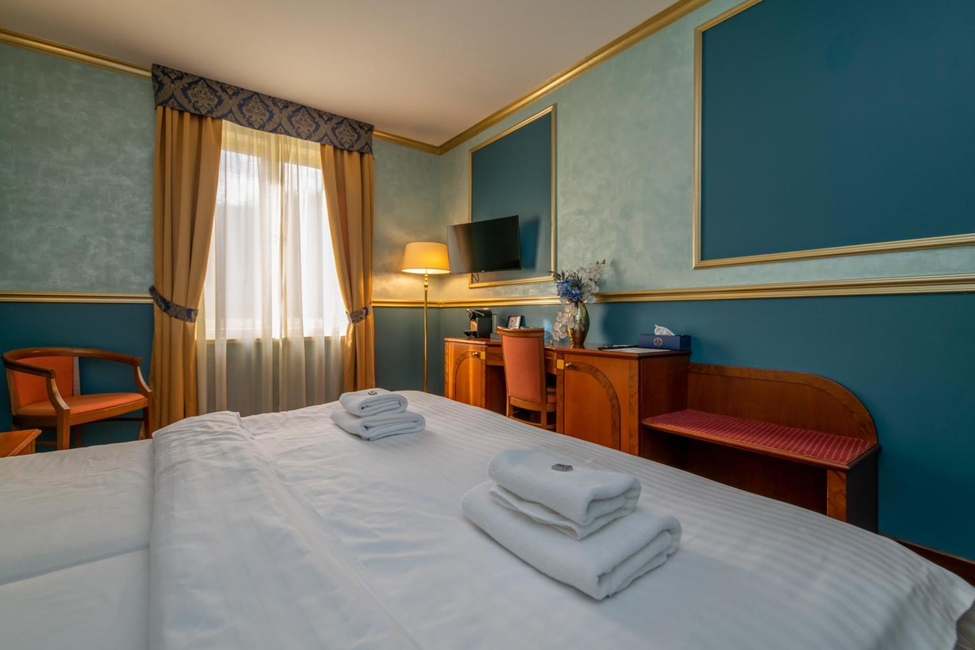 Hotel Kinsky Fountain Prague Luaran gambar
